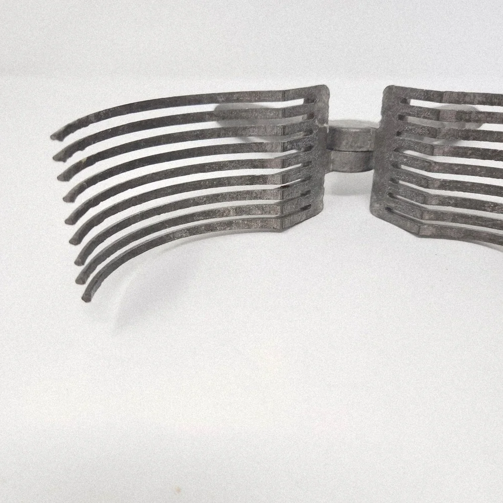 Vintage Alumimum Roast Meat Holder Slicing Aid
